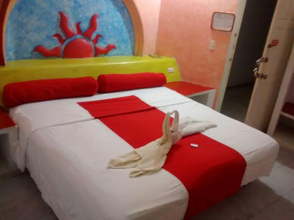 Hotel Arturo'S 지와타네호 외부 사진